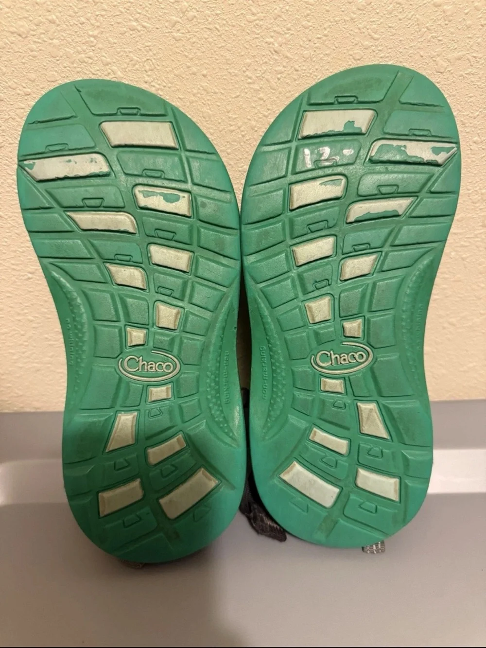 CHACO Teal/Purple Strappy Girls Sandals 2